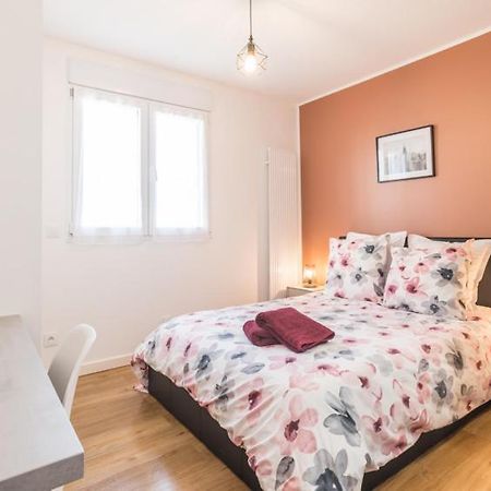 - Sublime Villa Felicidad - Proche Hypercentre - Parking - Terrasse - Wifi Viriat Exteriör bild